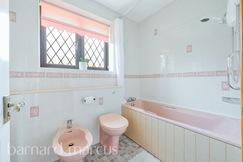 Additional image 15 of 4 bed detached house for saleCotland Acres, Redhill RH1