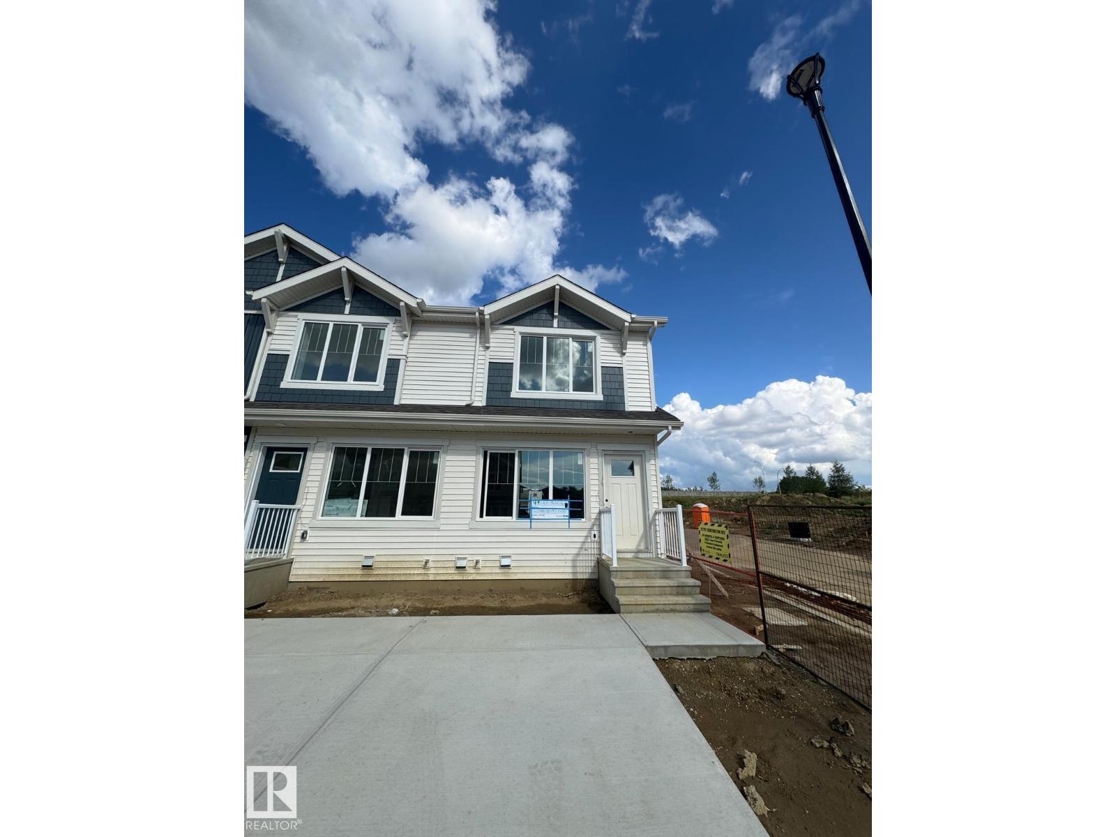 3-18640 18 Avenue NW, Edmonton, AB, T6M3E8