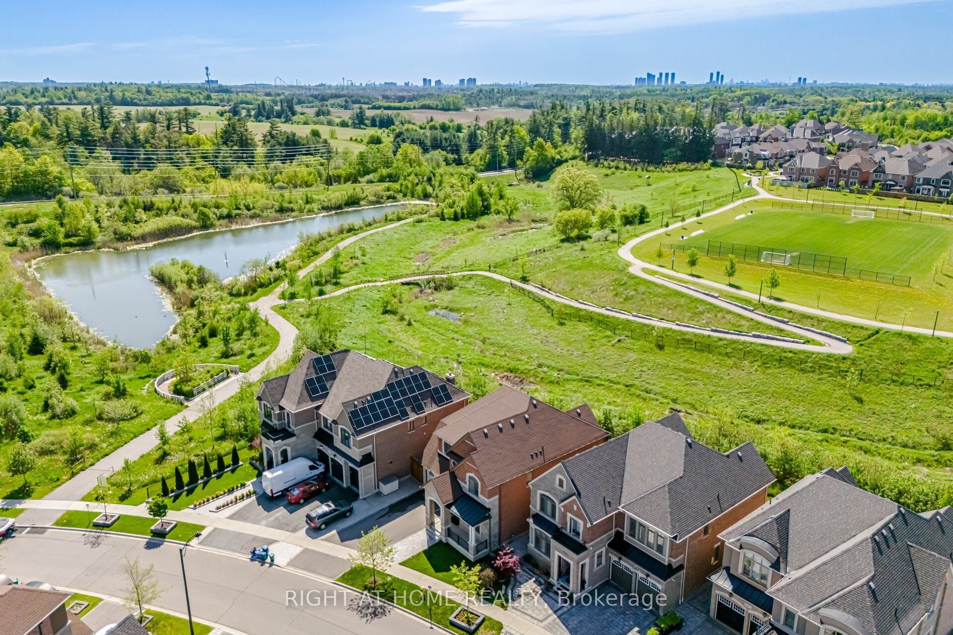 17 Lacrosse Trail, Vaughan, ON, L4H 4S7 photo 4