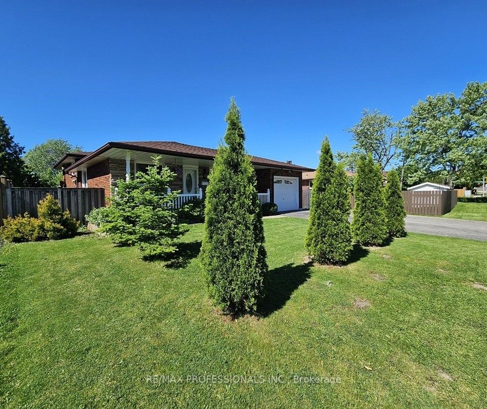 7 Berko Avenue, Hamilton, ON, L8V 2P8