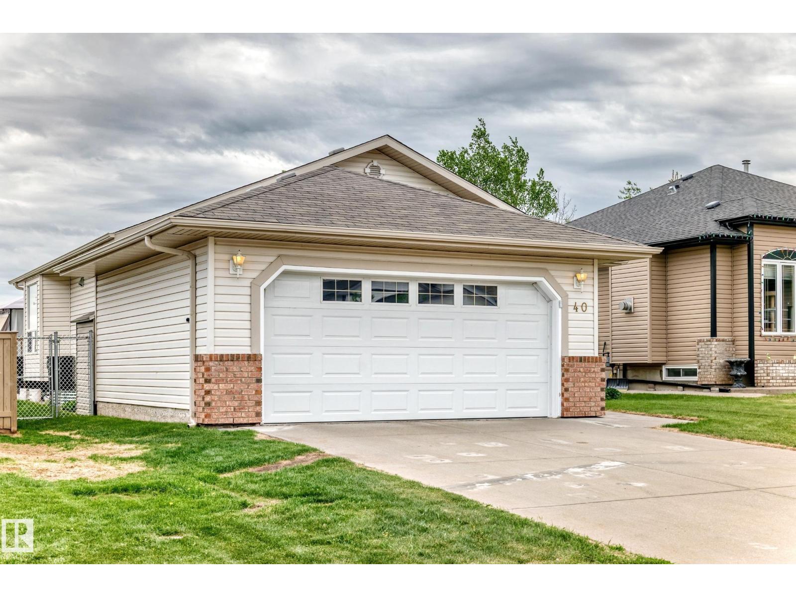 40 Heritage Crescent, Stony Plain, AB, T7Z2G1 photo 3