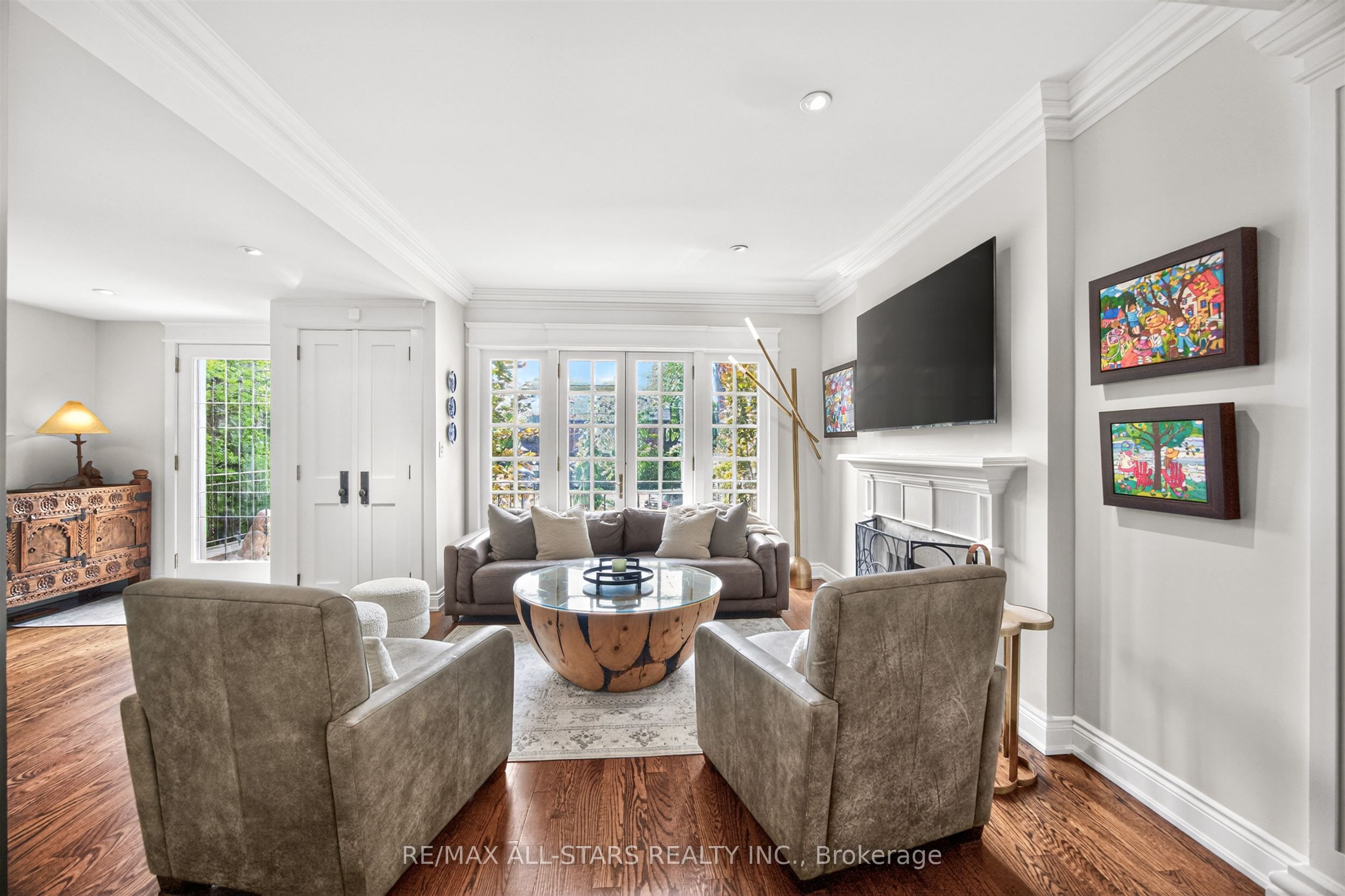 Additional image 6 of 30 Edgewood Crescent, Toronto, ON, M4W 3A9