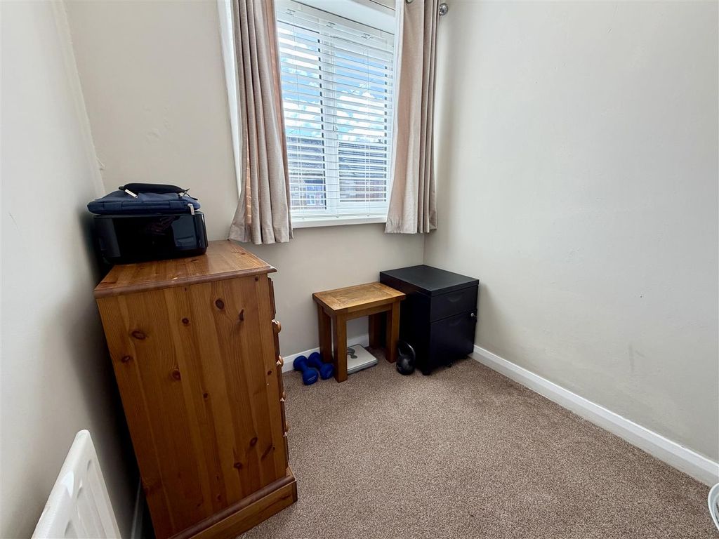 Additional image 14 of 3 bed end terrace house for saleBarleyhill Road, Garforth, Leeds LS25