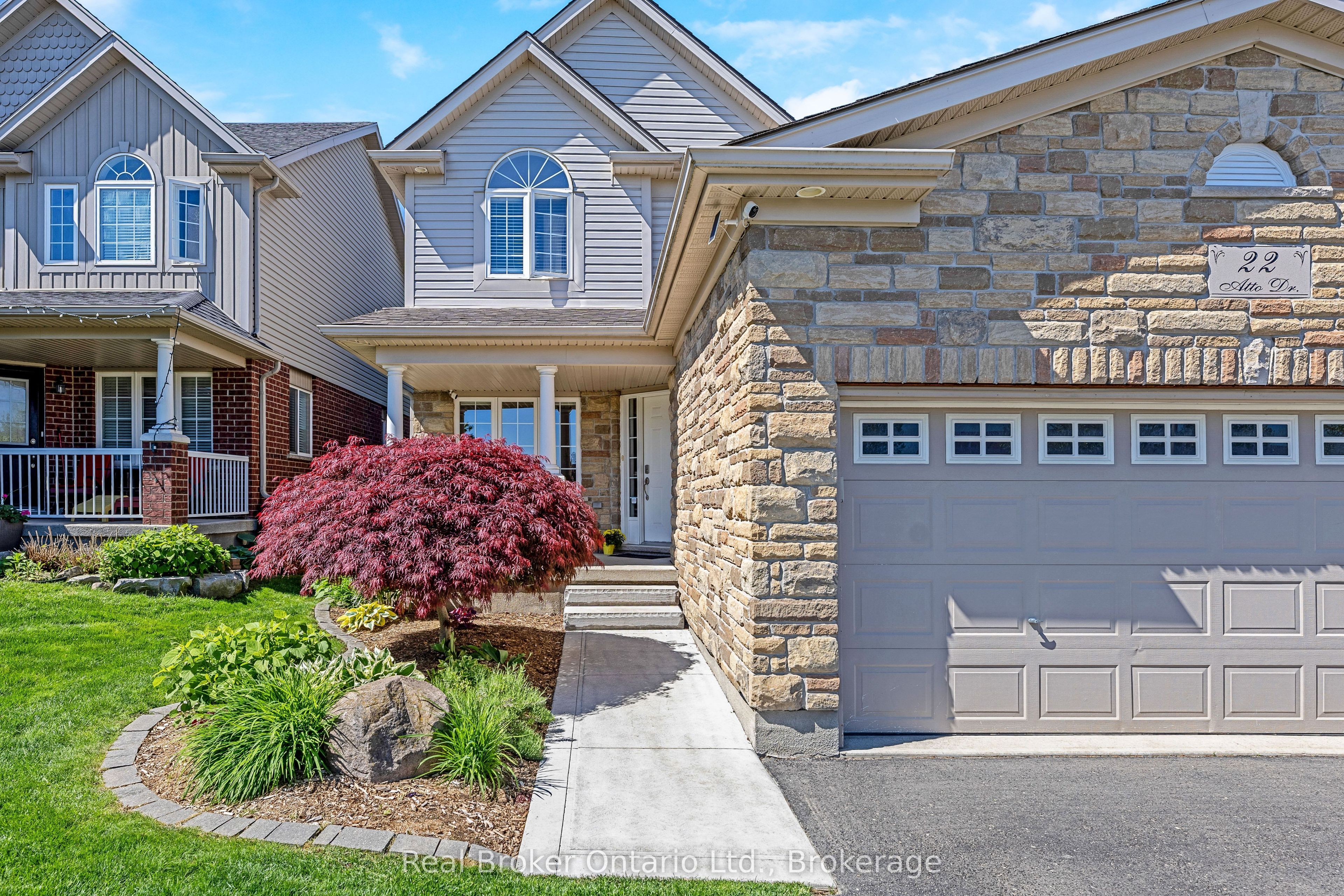 22 Atto Drive, Guelph, ON, N1E 0E4 photo 3