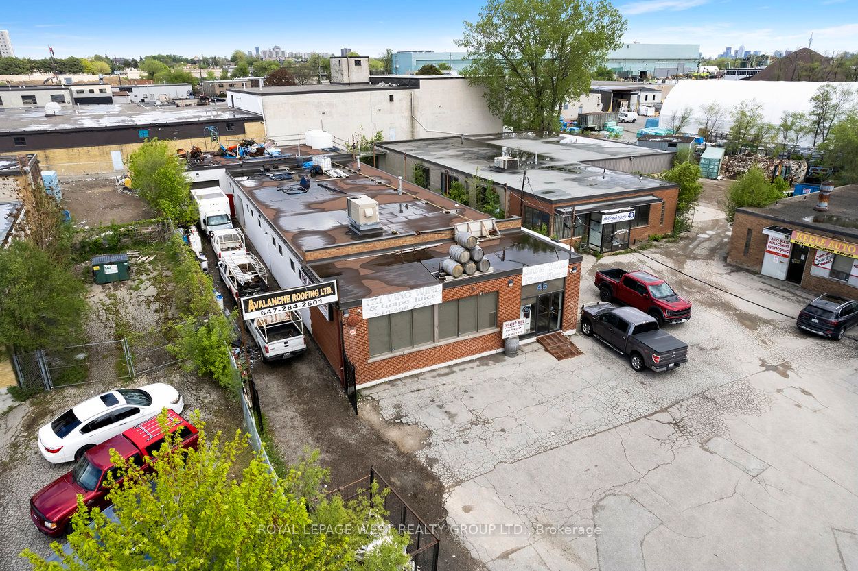 45 Densley Avenue, Toronto, ON, M6M 2P5