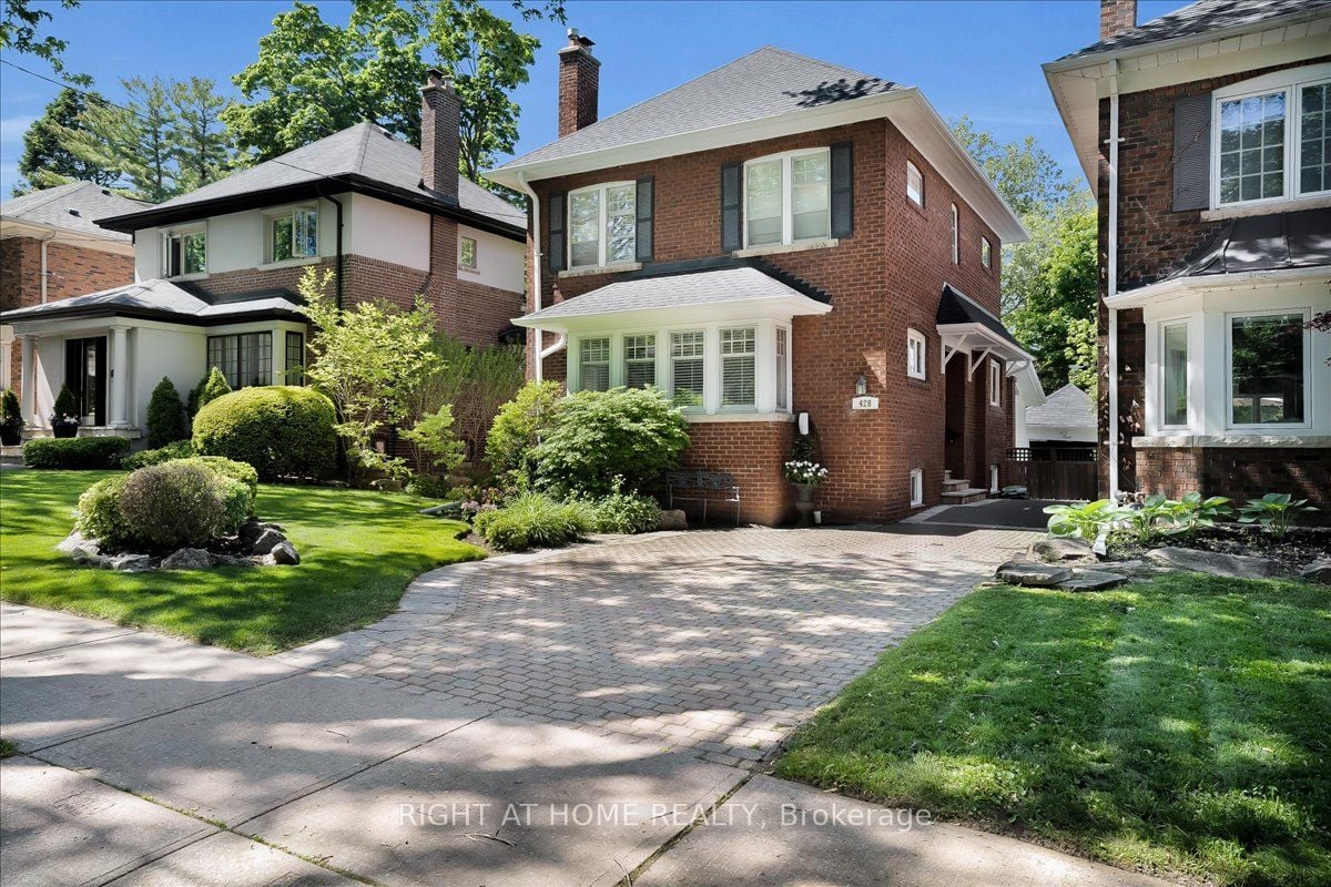 428 Briar Hill Avenue, Toronto, ON, M5N 1M7