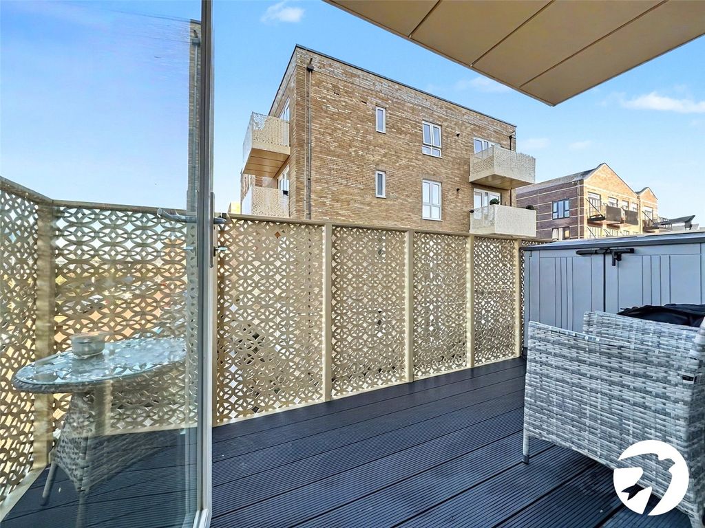 Additional image 8 of 2 bed flat for saleCorys Road, Rochester, Kent ME1