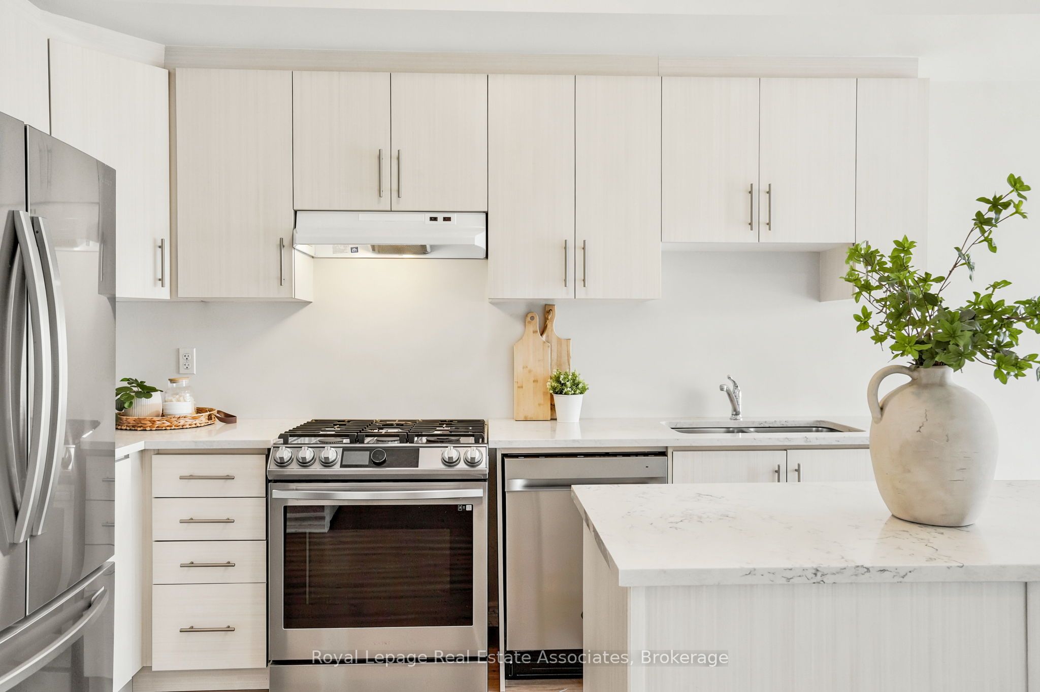 24-383 Dundas Street E, Hamilton, ON, L8B 1X6 photo 4