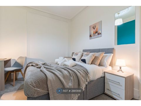 Gowan Road, London NW10, Room to rent