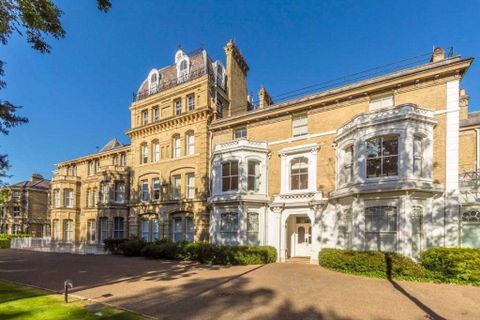 Langdon Park, Teddington TW11