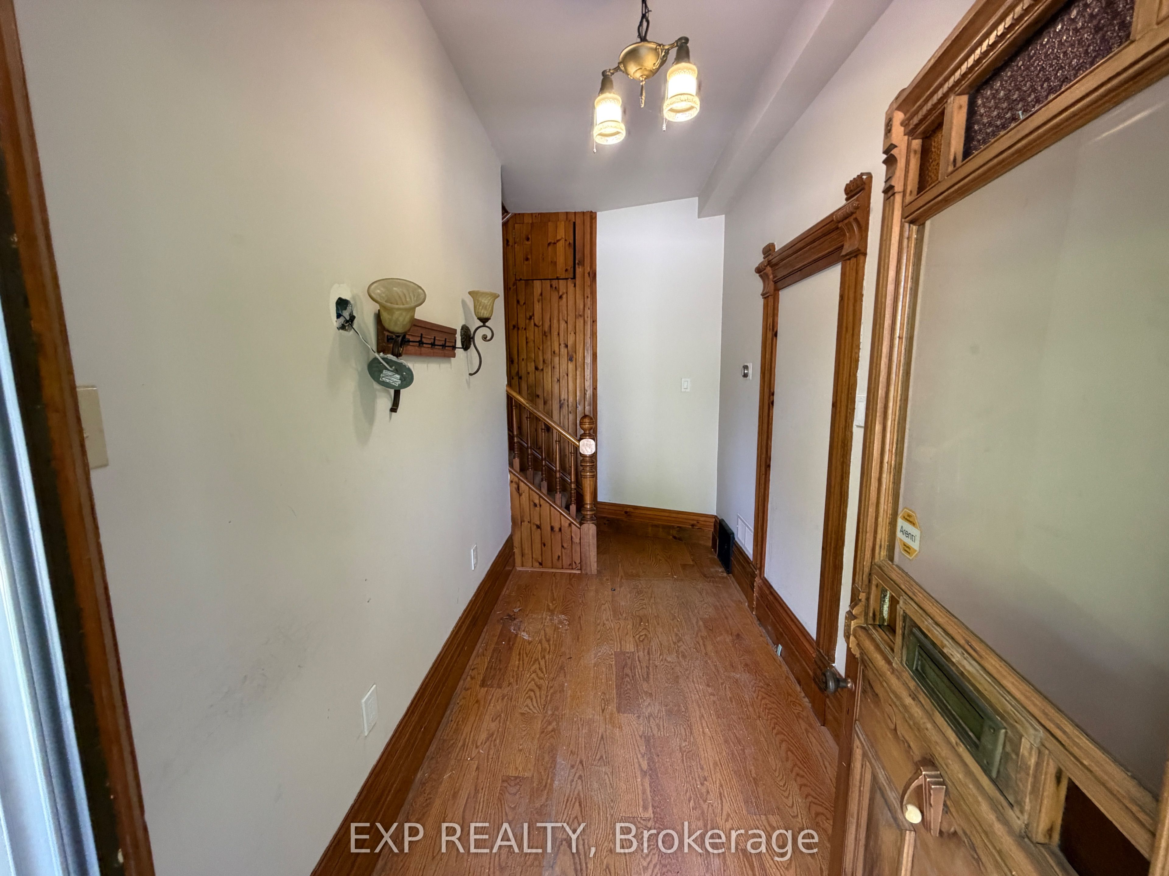 Upper-22 First Street, Orangeville, ON, L9W 2C7 photo 3