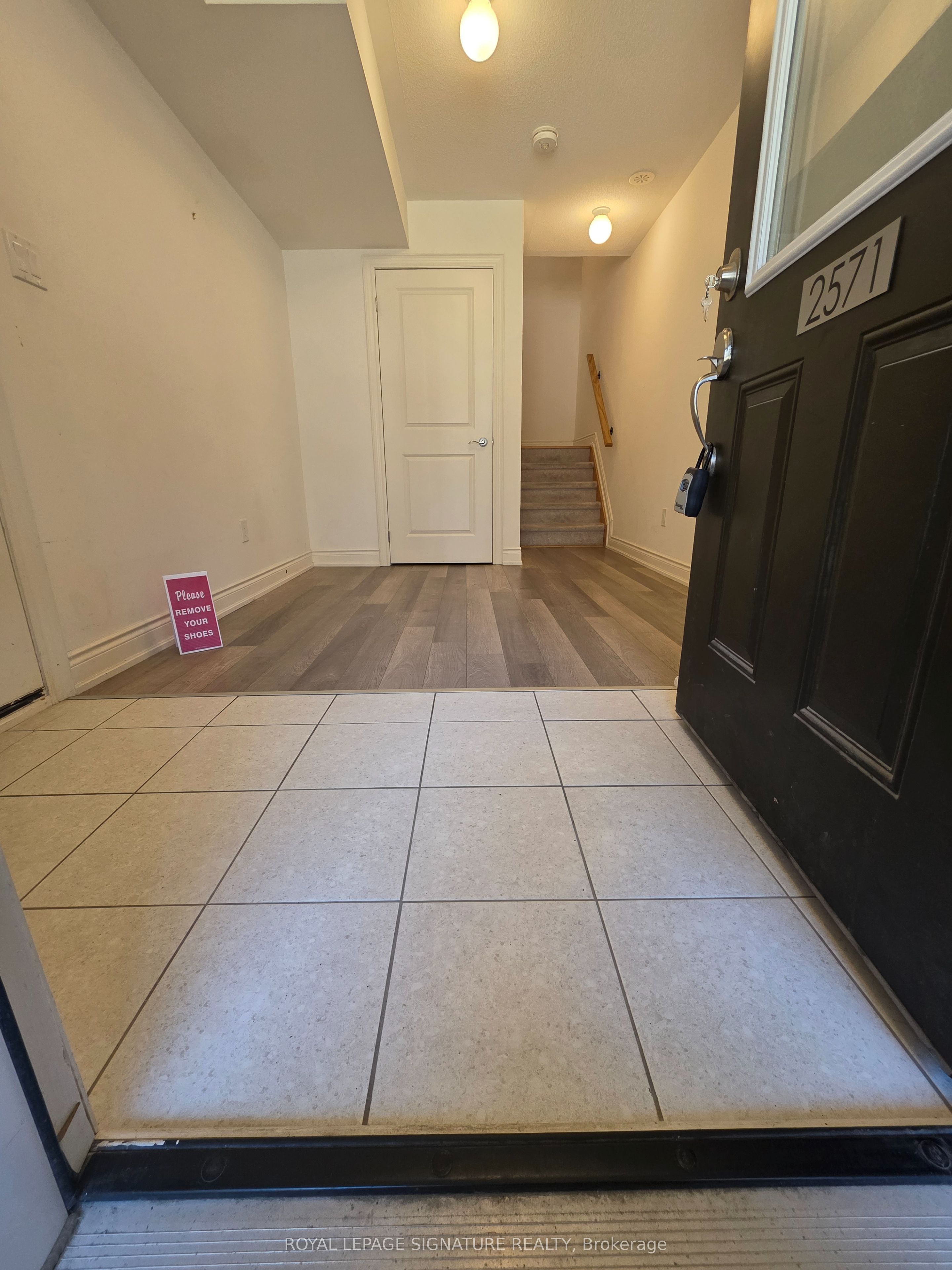 27-2571 Ladyfern Crossing, Pickering, ON, L1X 0E6 photo 3