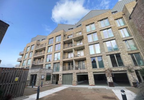 Apartment 502, 1 Espalier Gardens, Brondesbury, London NW6