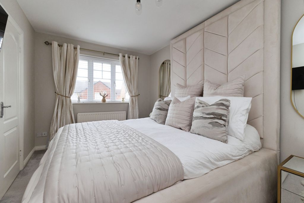 Additional image 9 of 4 bed detached house for saleTrevose Close, Redcar TS10
