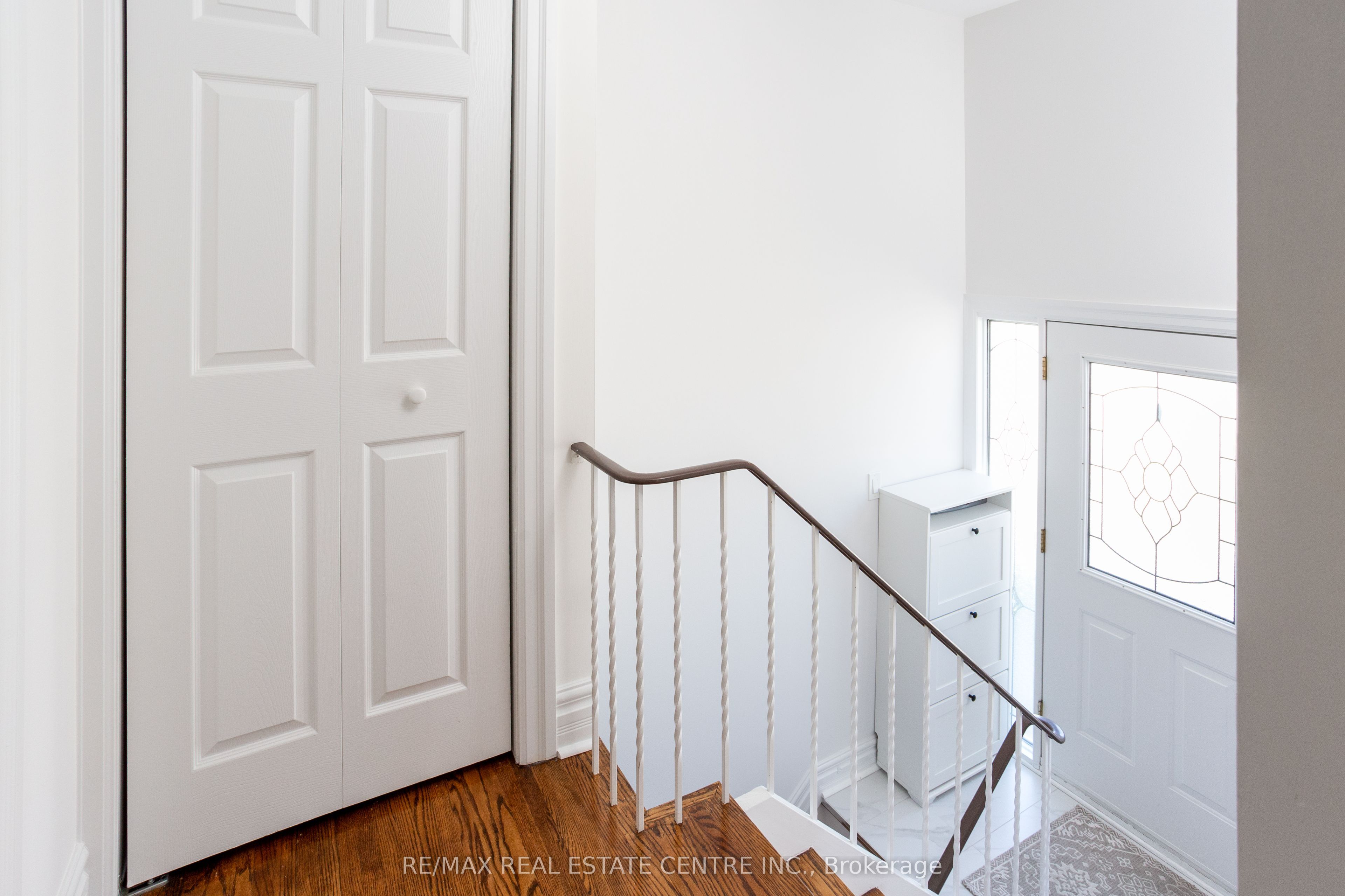 Additional image 3 of 3335 Homark Drive, Mississauga, ON, L4Y 2K5