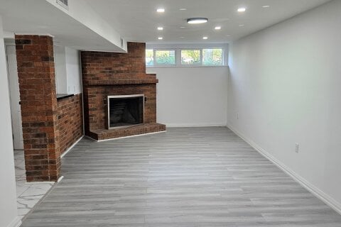 Additional image 7 of Lower-90 Longford Drive, Newmarket, ON, L3Y 2Y4