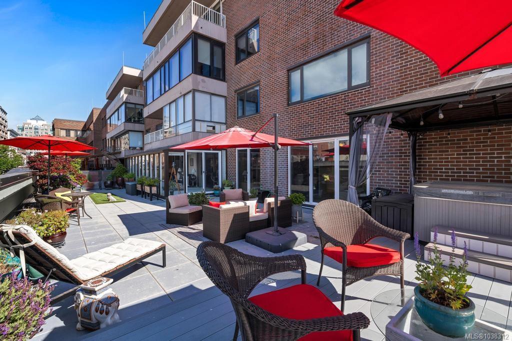 #306-525 Broughton Street, Victoria, BC, V8W 3E2