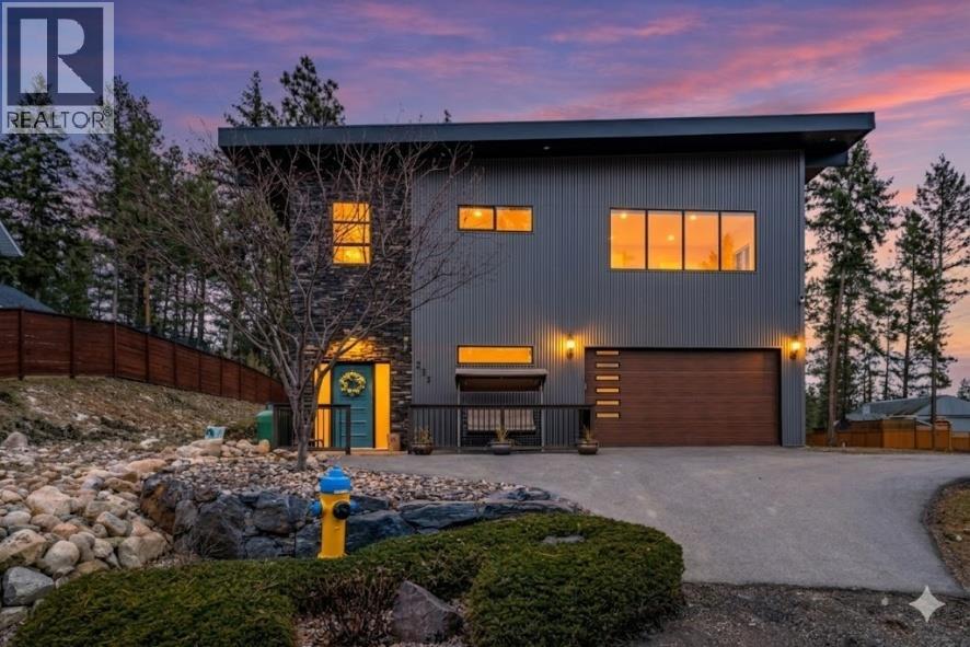 761 Fairbridge Road, Kelowna, BC, V1Z3W3