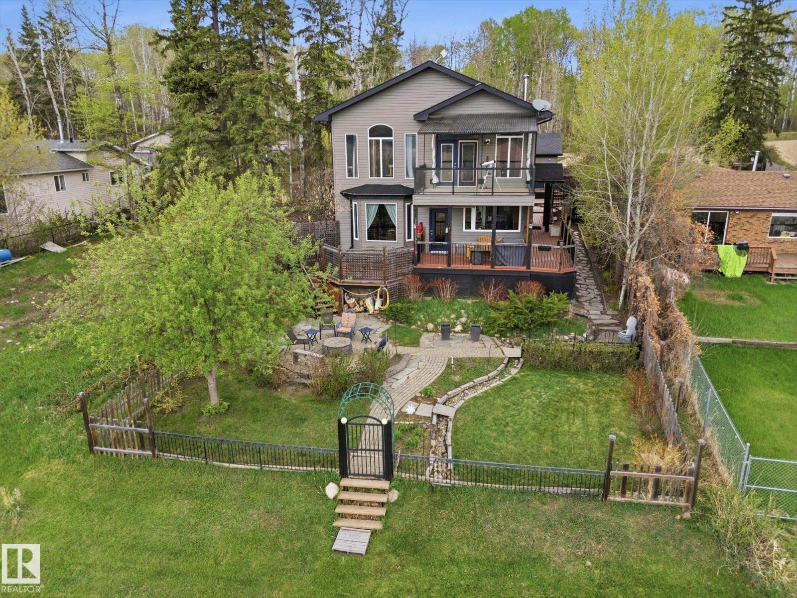 857 West Cove Drive, Rural Lac Ste. Anne County, AB, T0E1V0