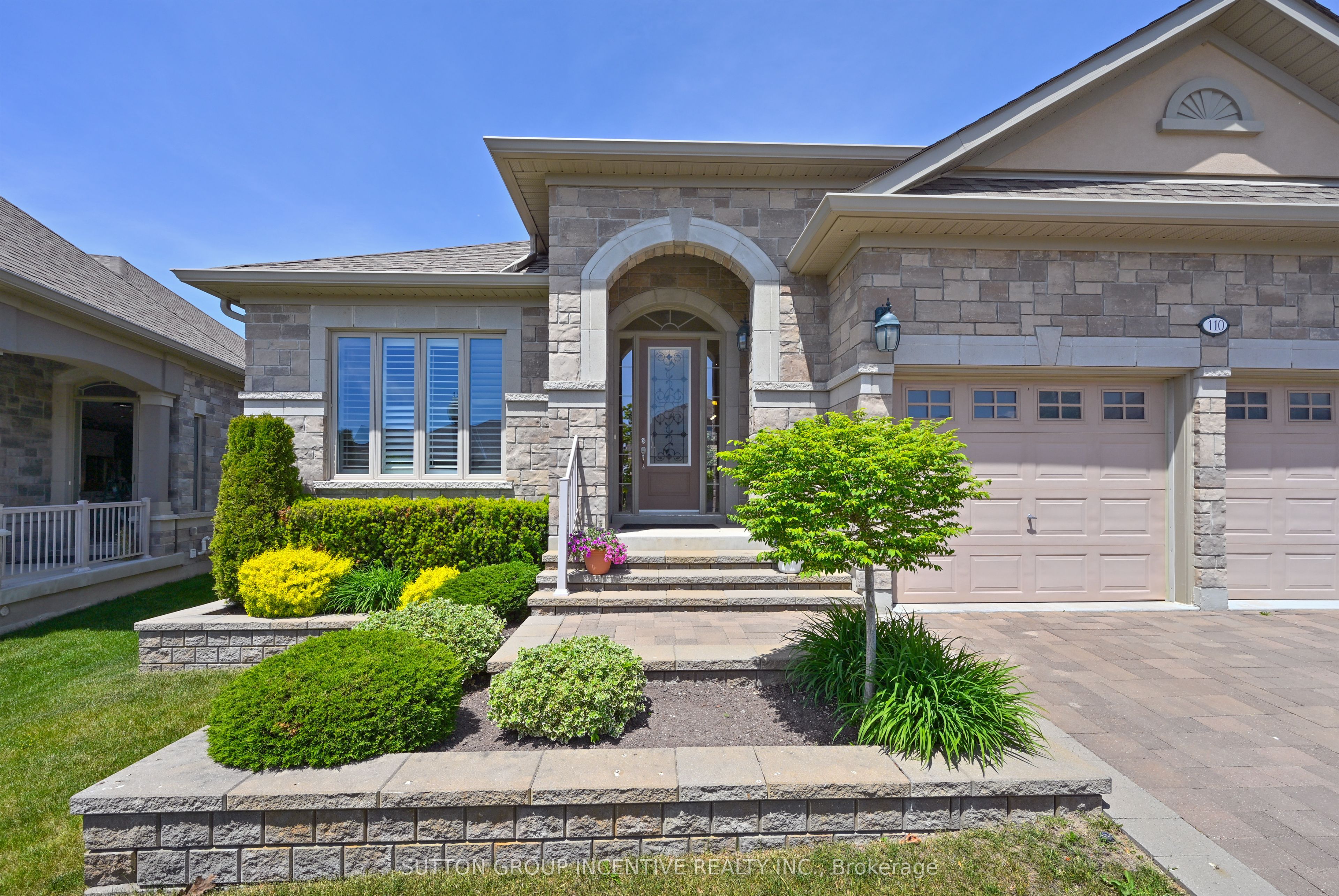 110 Ridge Way, New Tecumseth, ON, L9R 0M6 photo 2