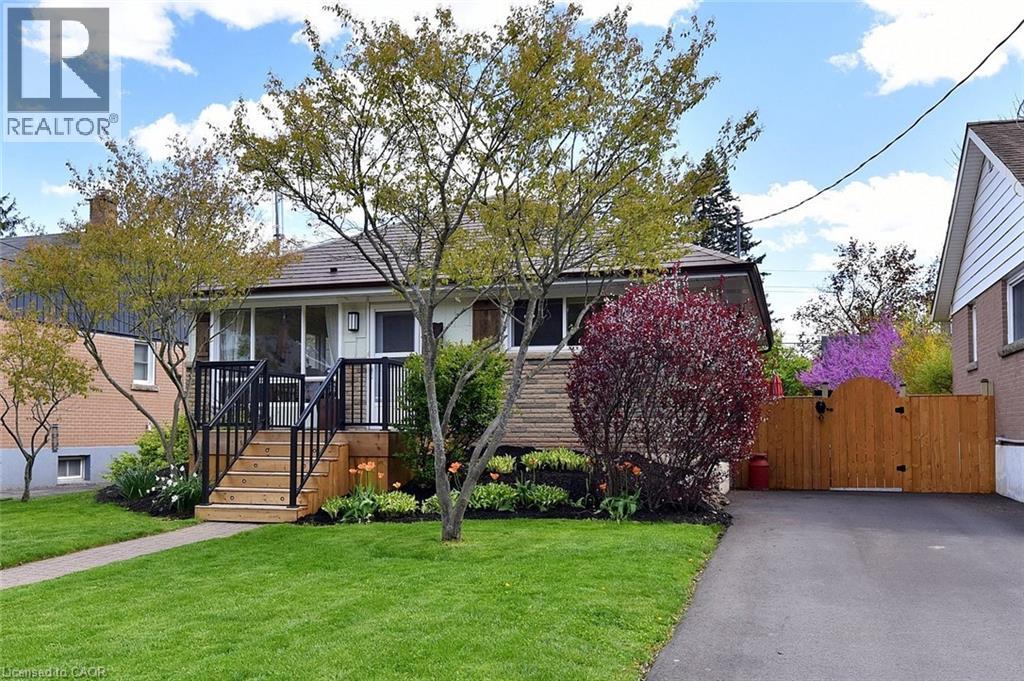 9 Marion Crescent, Dundas, ON, L9H1H9 photo 5