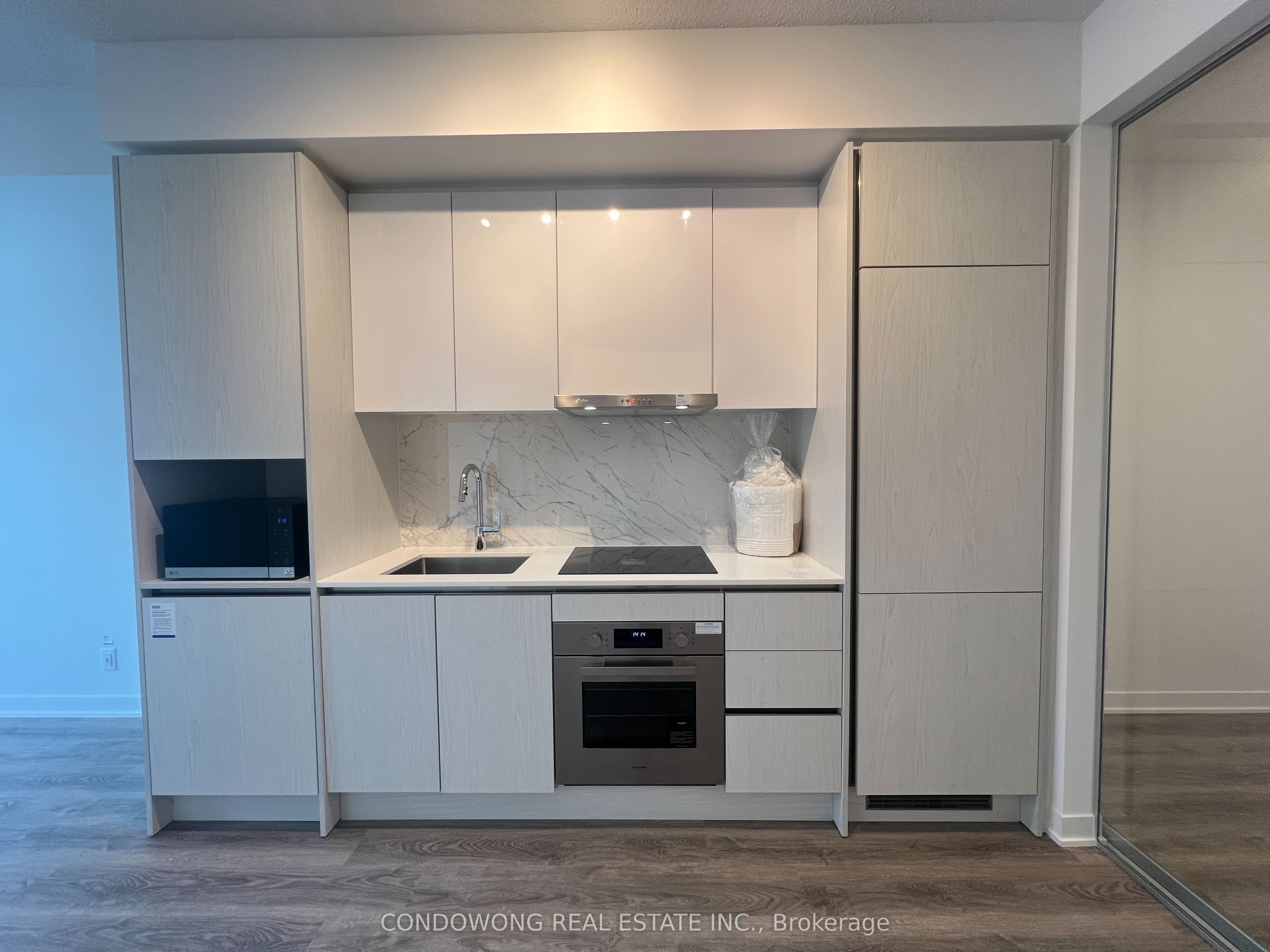 Additional image 6 of 3209-180 Front Street E, Toronto, ON, M5A 0A9