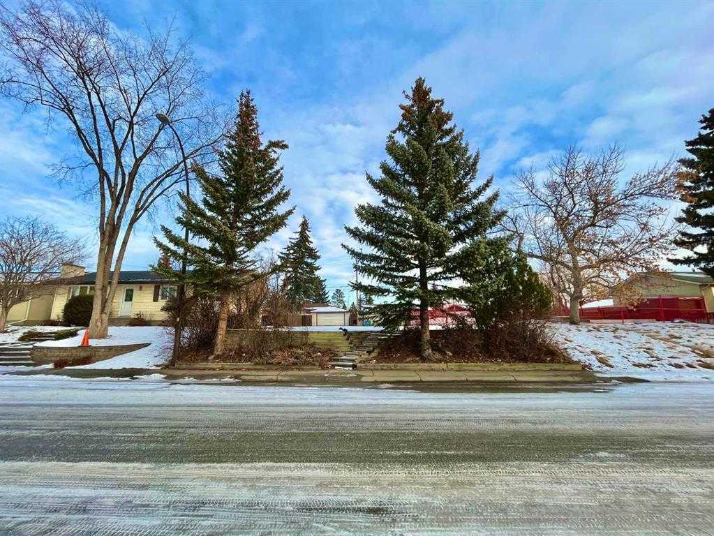 783 Maryvale Way NE, Calgary, AB, T2A 2V8