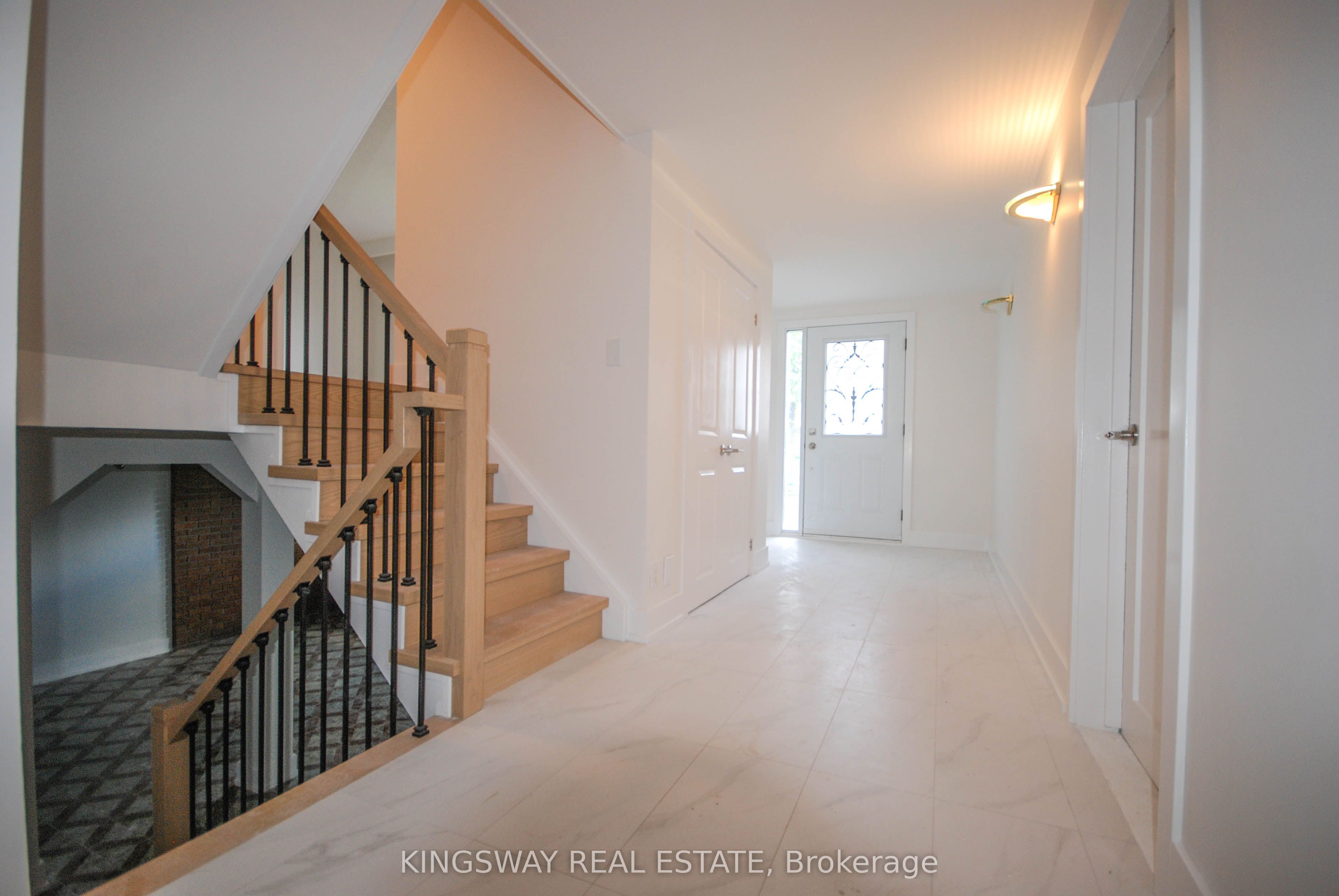Additional image 4 of 24 Archdekin Drive, Brampton, ON, L6V 1Y3