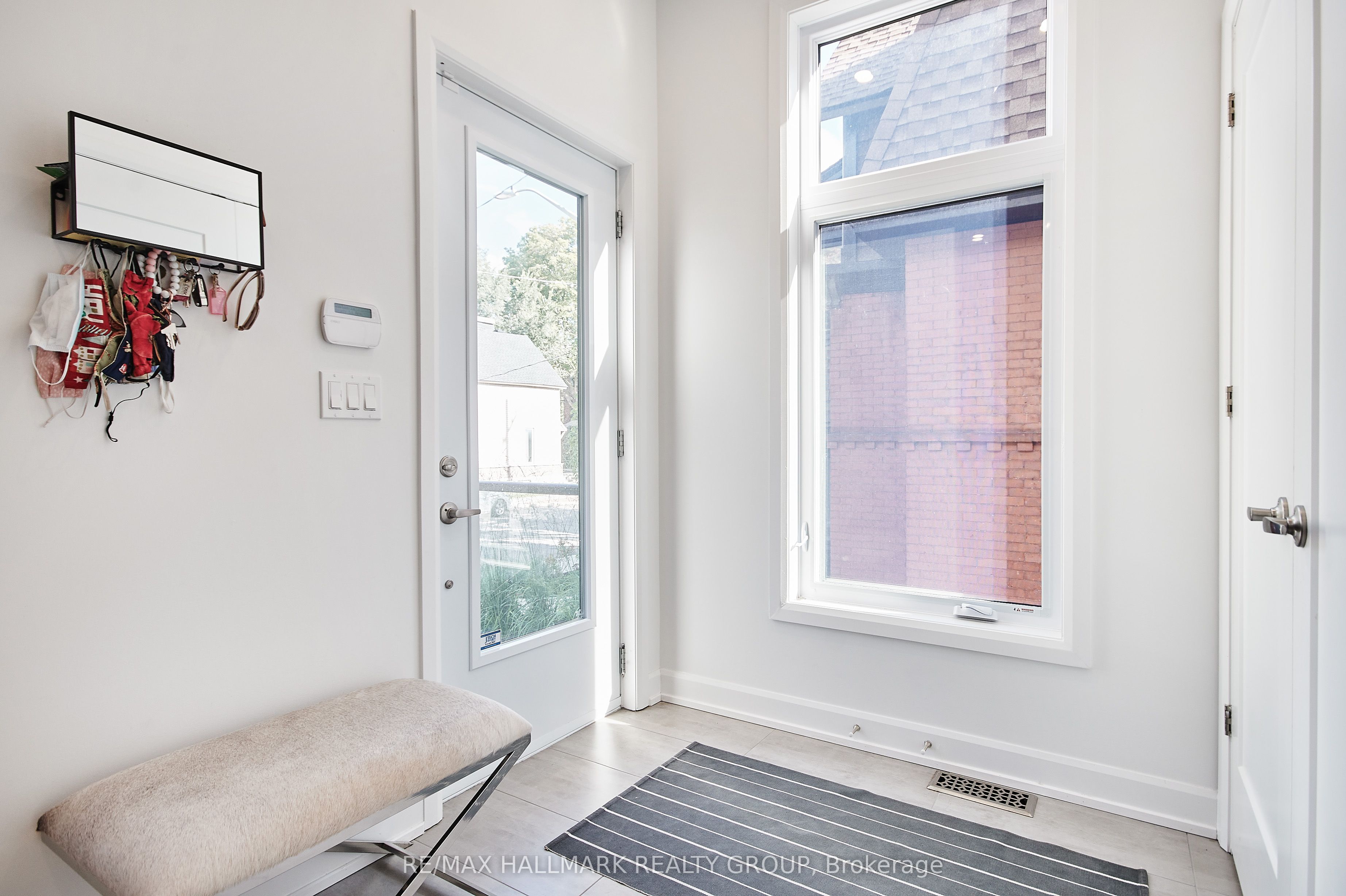 Additional image 3 of 144 Florence Street, Ottawa, ON, K1R 5N4