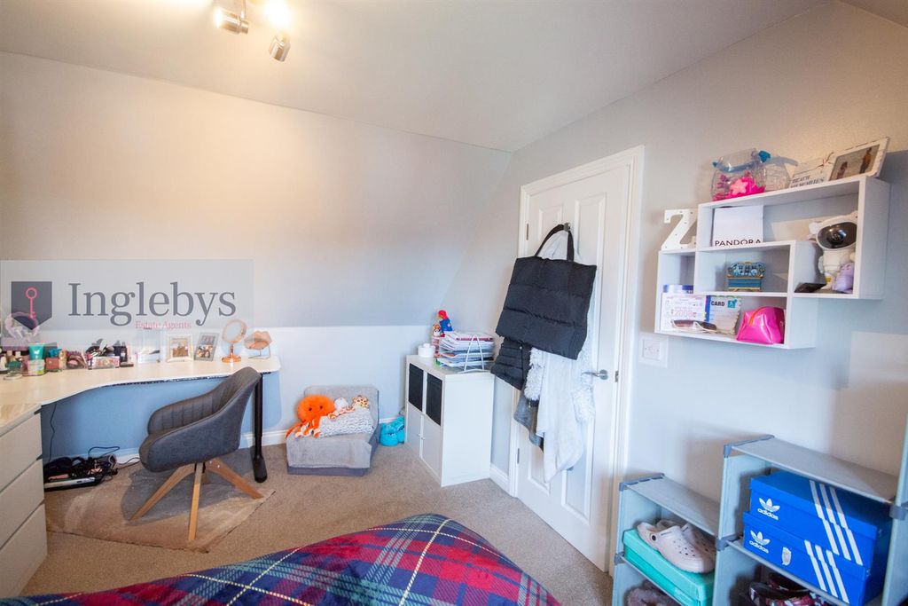 Additional image 29 of 4 bed property for saleDalton Court, Redcar TS10
