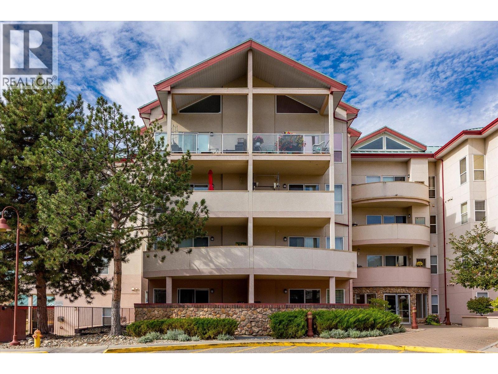 407-2388 Baron Road, Kelowna, BC, V1X6X4 photo 3