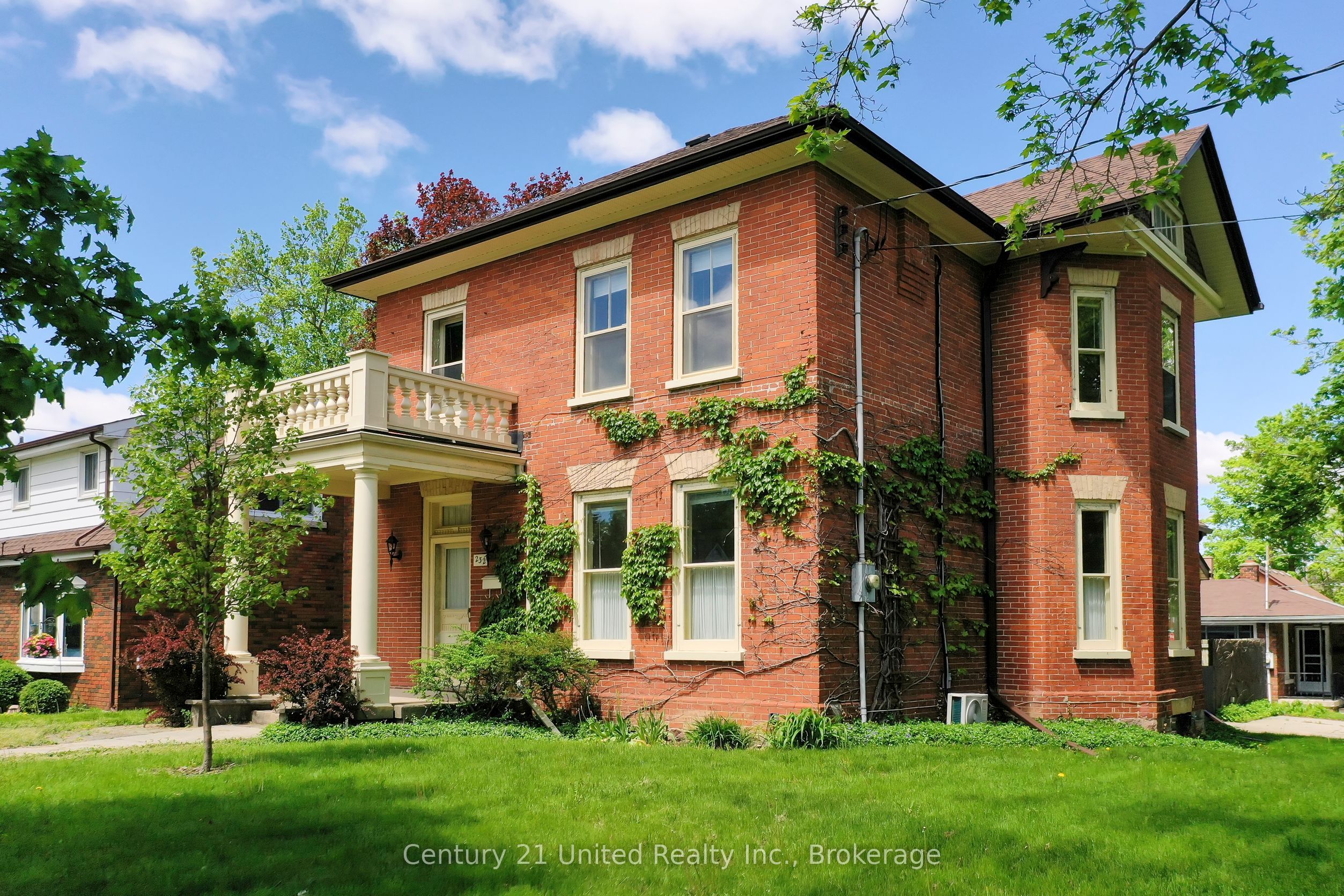 232 Bennet Street, Peterborough, ON, K9H 5B6