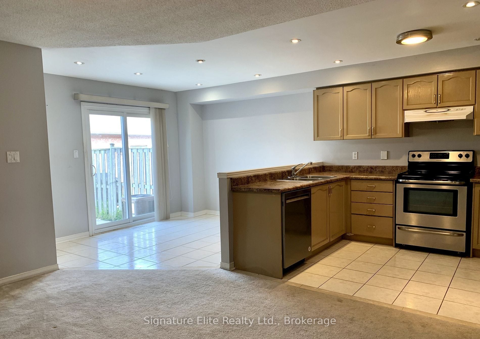 7 Castle Park Boulevard, Vaughan, ON, L4H 1V3 photo 5