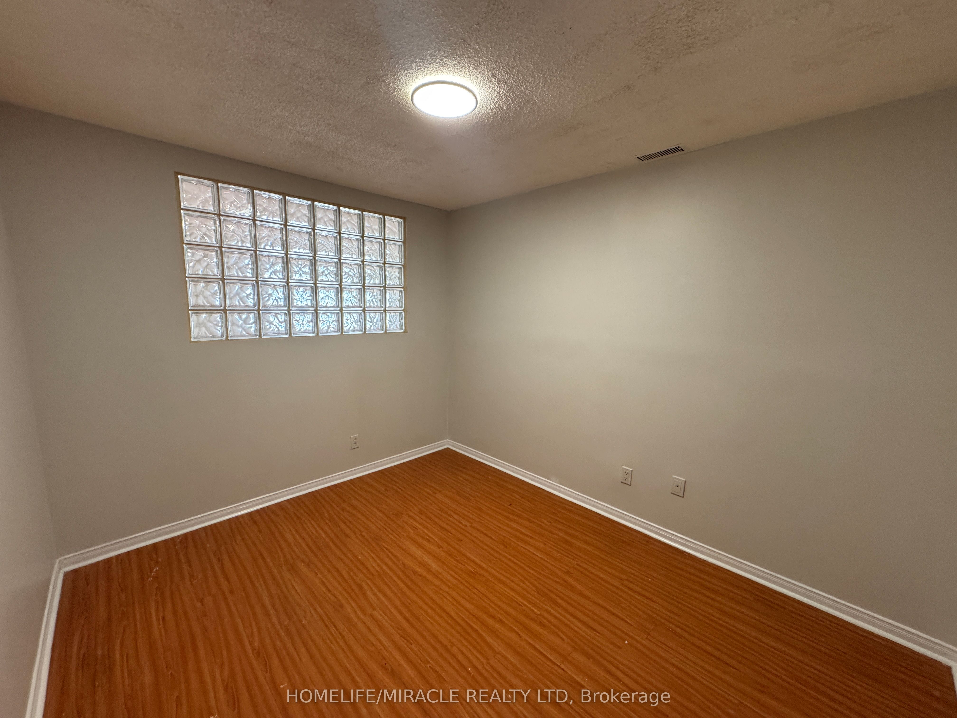 3-565 Kennedy Road, Toronto, ON, M1K 2B2 photo 5