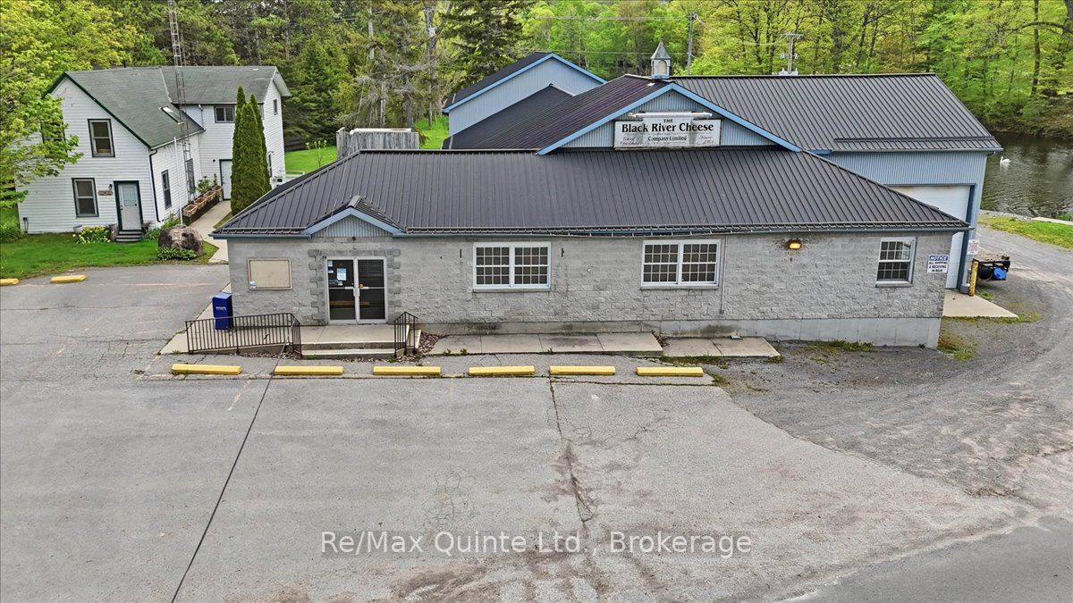 911-913 County Road 13 N/a, Prince Edward County, ON, K0K 2P0 photo 2