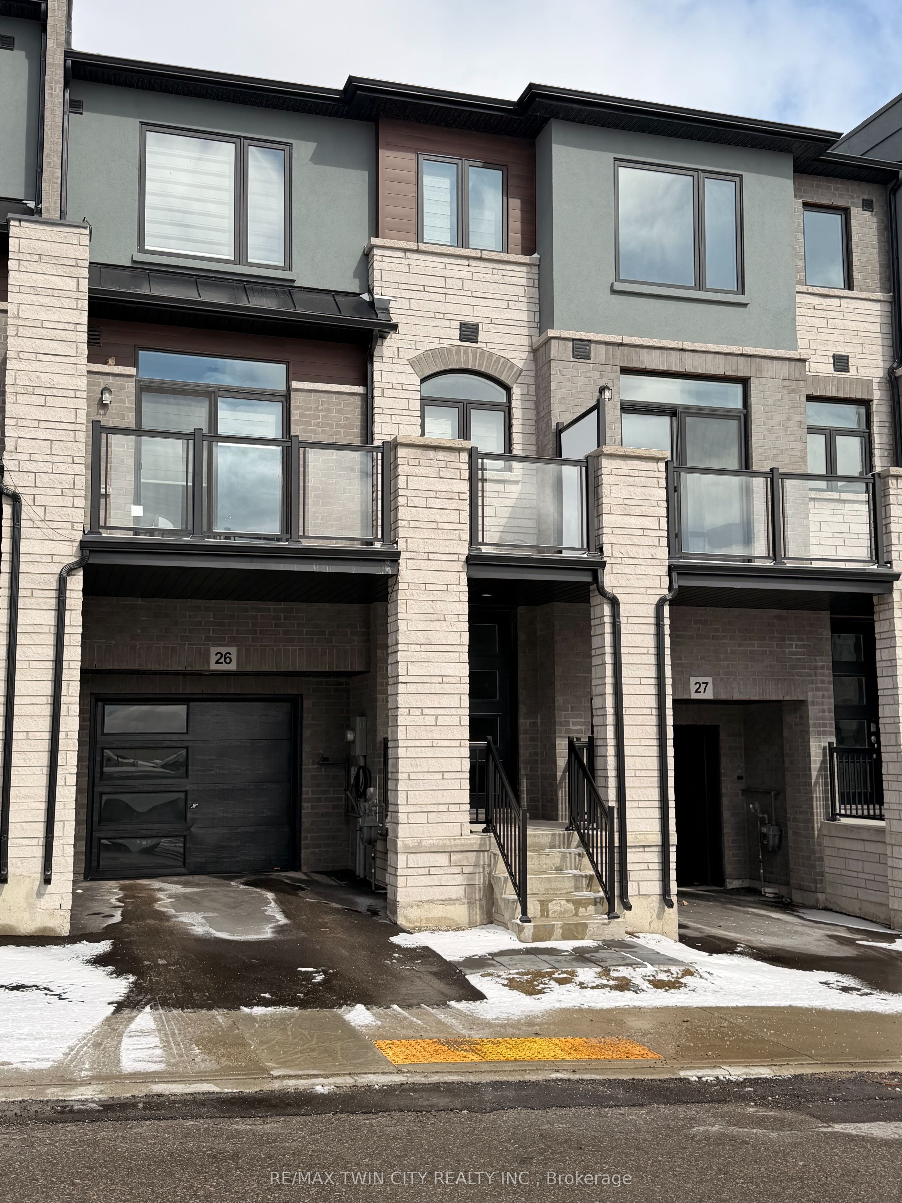 26-155 Equestrian Way, Cambridge, ON, N3E 0E8