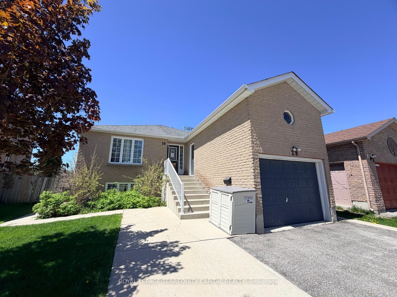 Lower-28 Brighton Road, Barrie, ON, L4M 6S4