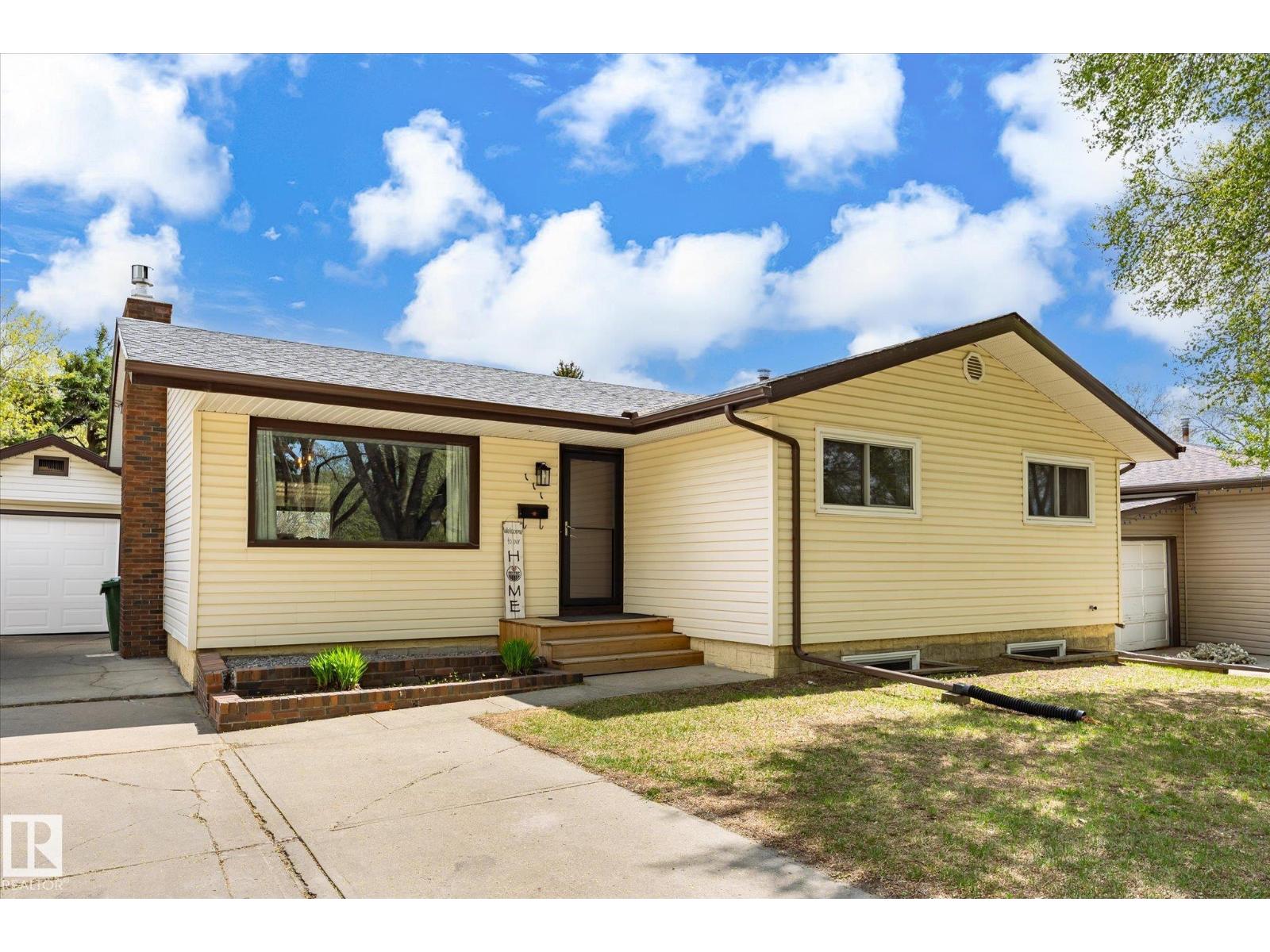 111 Grosvenor Boulevard, St. Albert, AB, T8N0Y2
