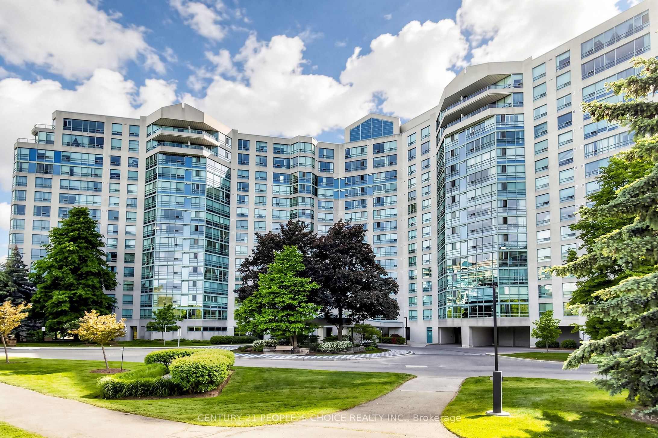 Additional image 4 of #413-7805 Bayview Avenue, Markham, ON, L3T 7N1