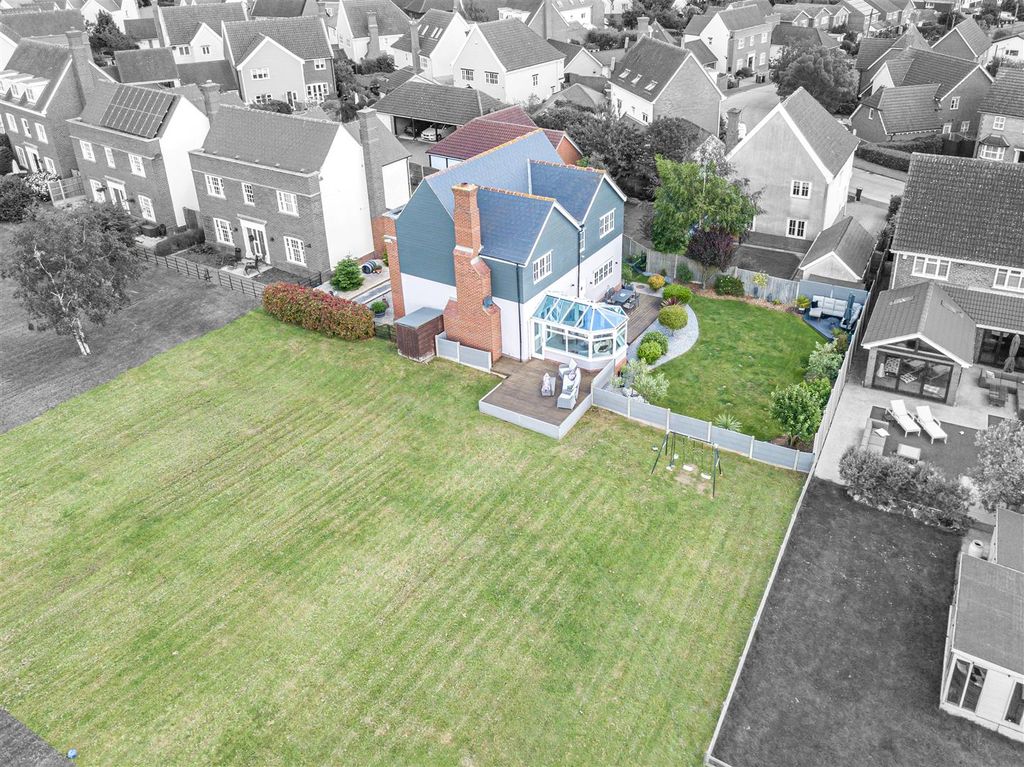 Additional image 37 of 5 bed detached house for saleAshingdon Heights, Rochford SS4