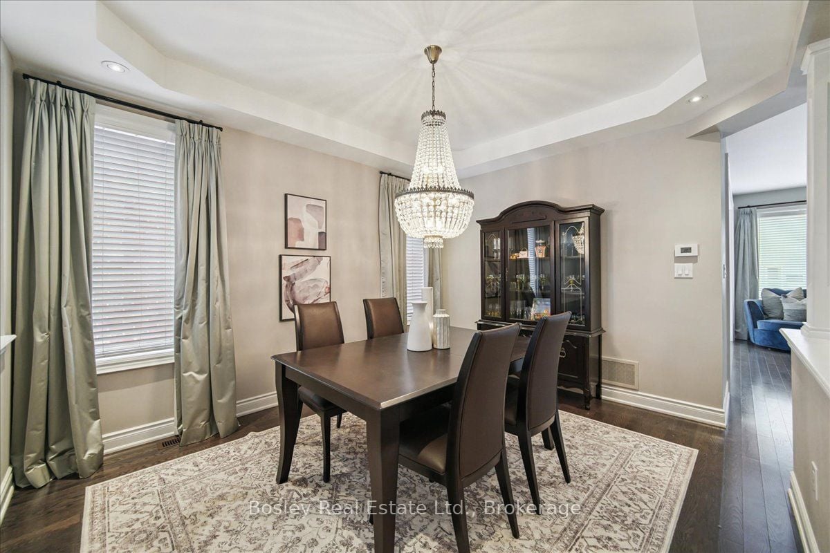 Additional image 3 of 2343 Quetico Crescent, Oakville, ON, L6M 0R5