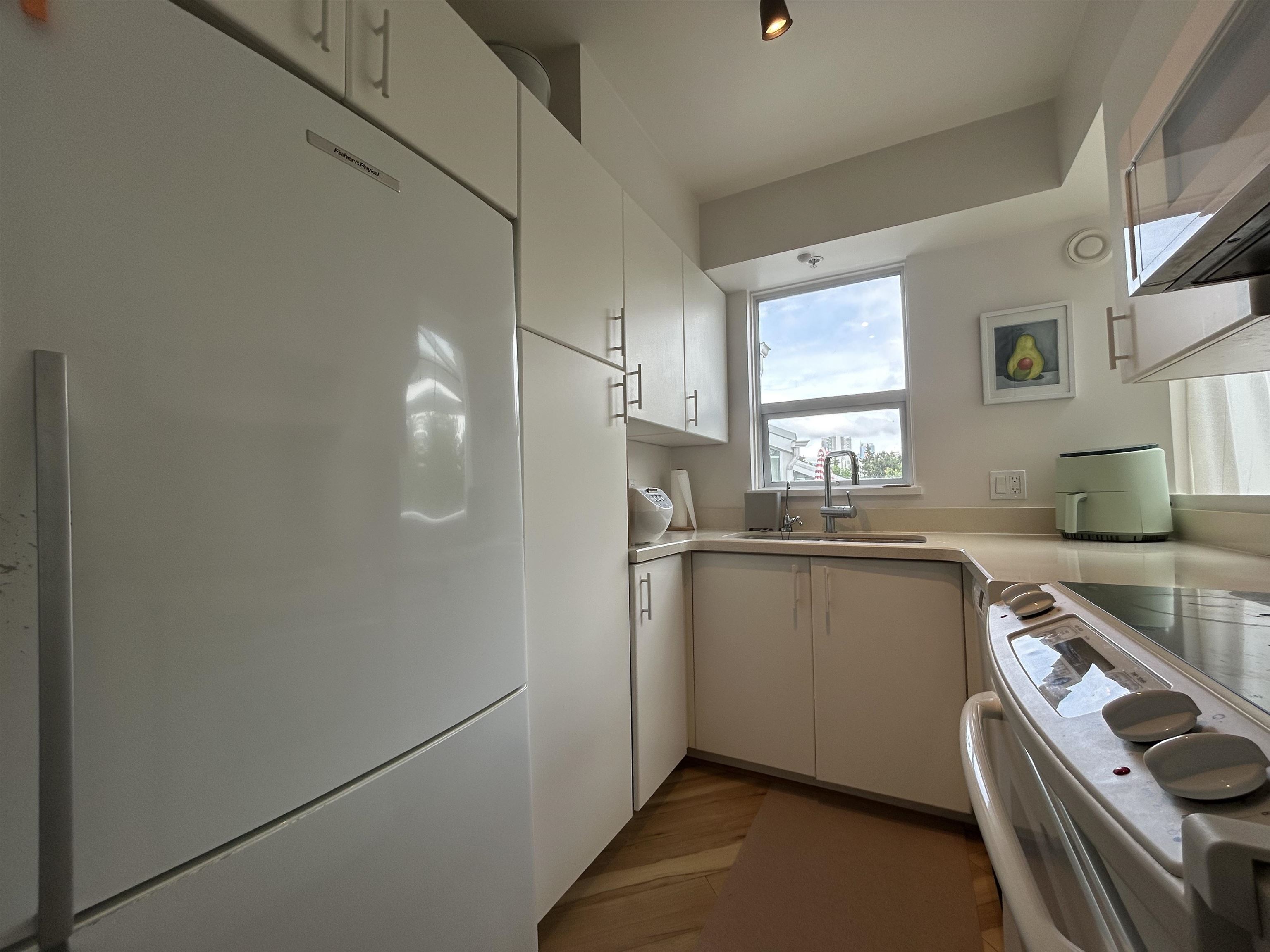Additional image 5 of 406-908 West 7th Avenue, Vancouver, BC, V5Z 1C3