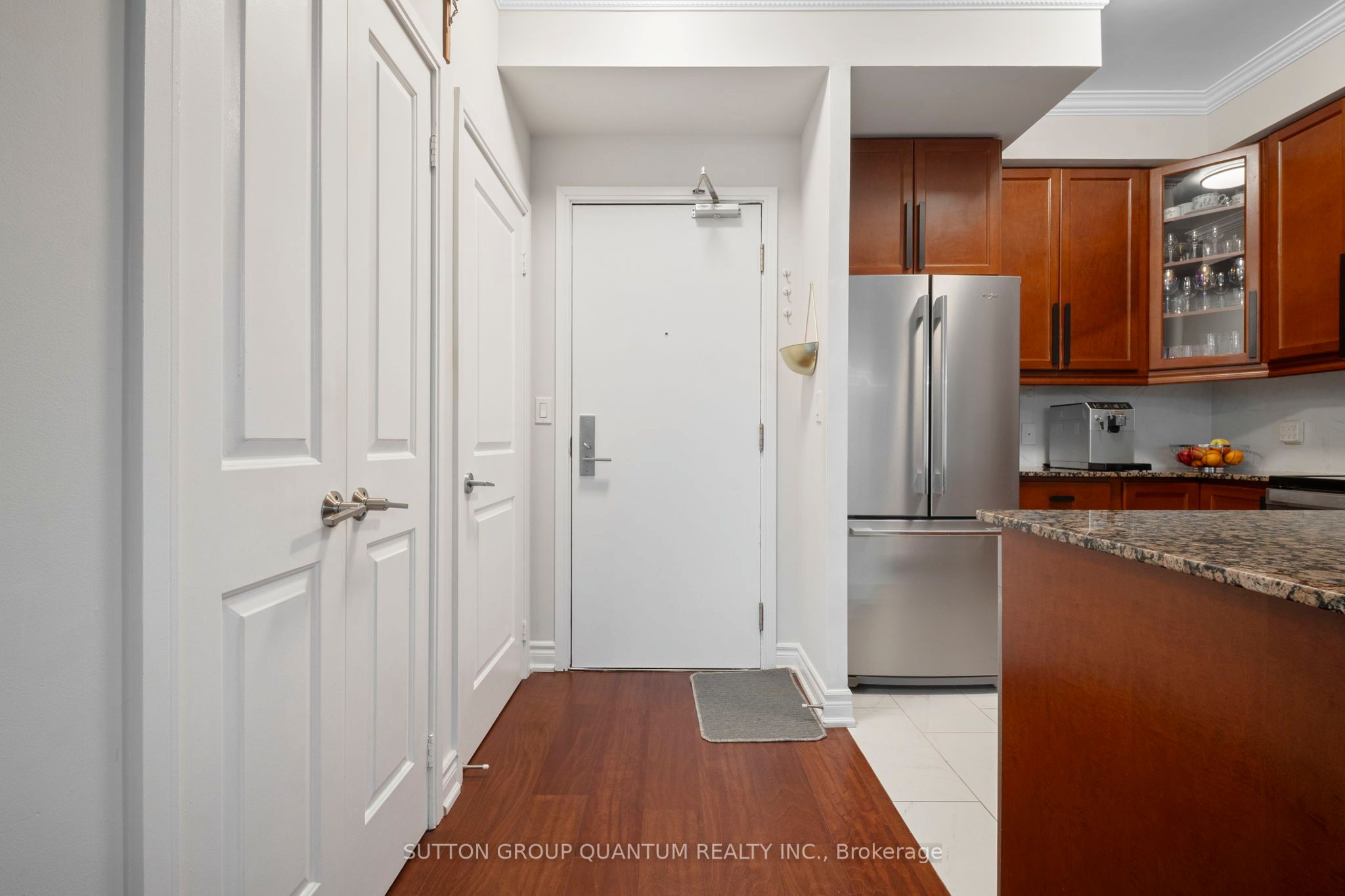 Additional image 3 of 302-90 Absolute Avenue, Mississauga, ON, L4Z 0A3