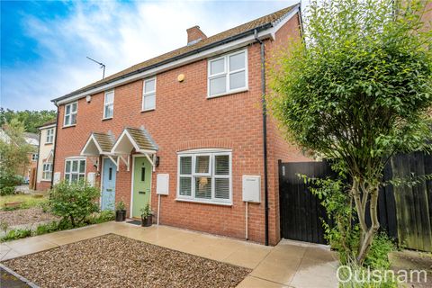 Woodpecker Close, Alvechurch, Birmingham, Worcestershire B48
