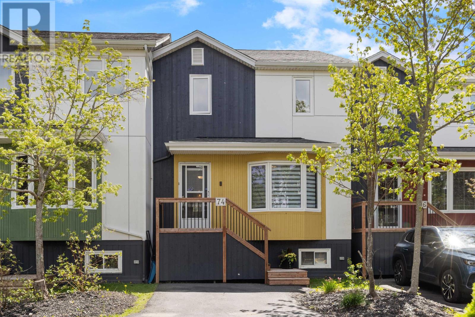74 Attenborough Court, Halifax, NS, B3M4C2