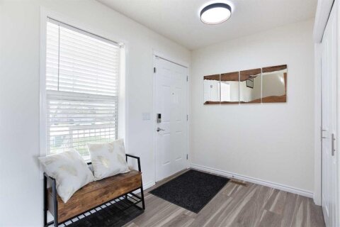 Additional image 8 of 514 Stonegate Road NW, Airdrie, AB, T4B3A1