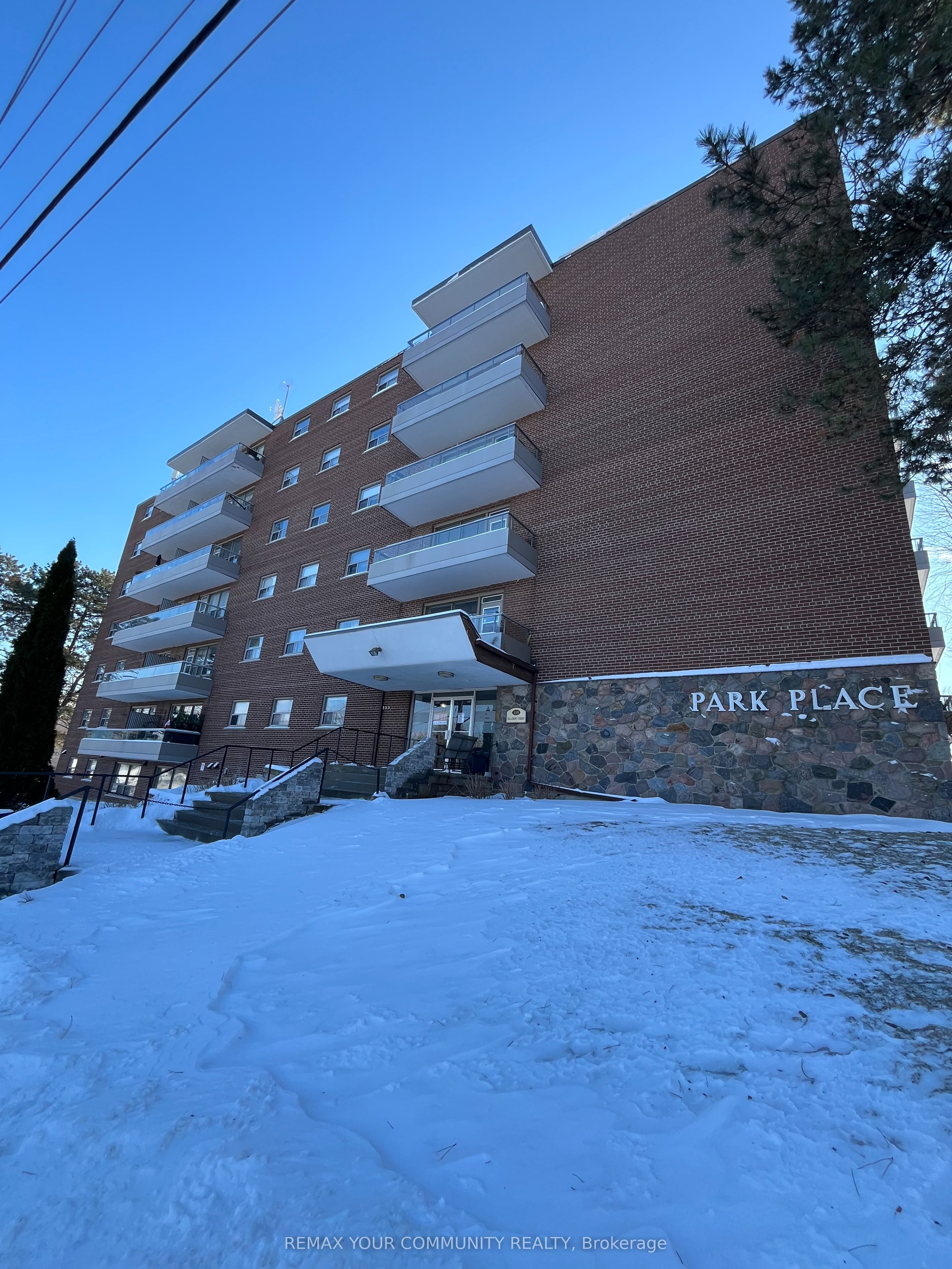 147-199 Hillcroft Street, Oshawa, ON, L1G 2L7