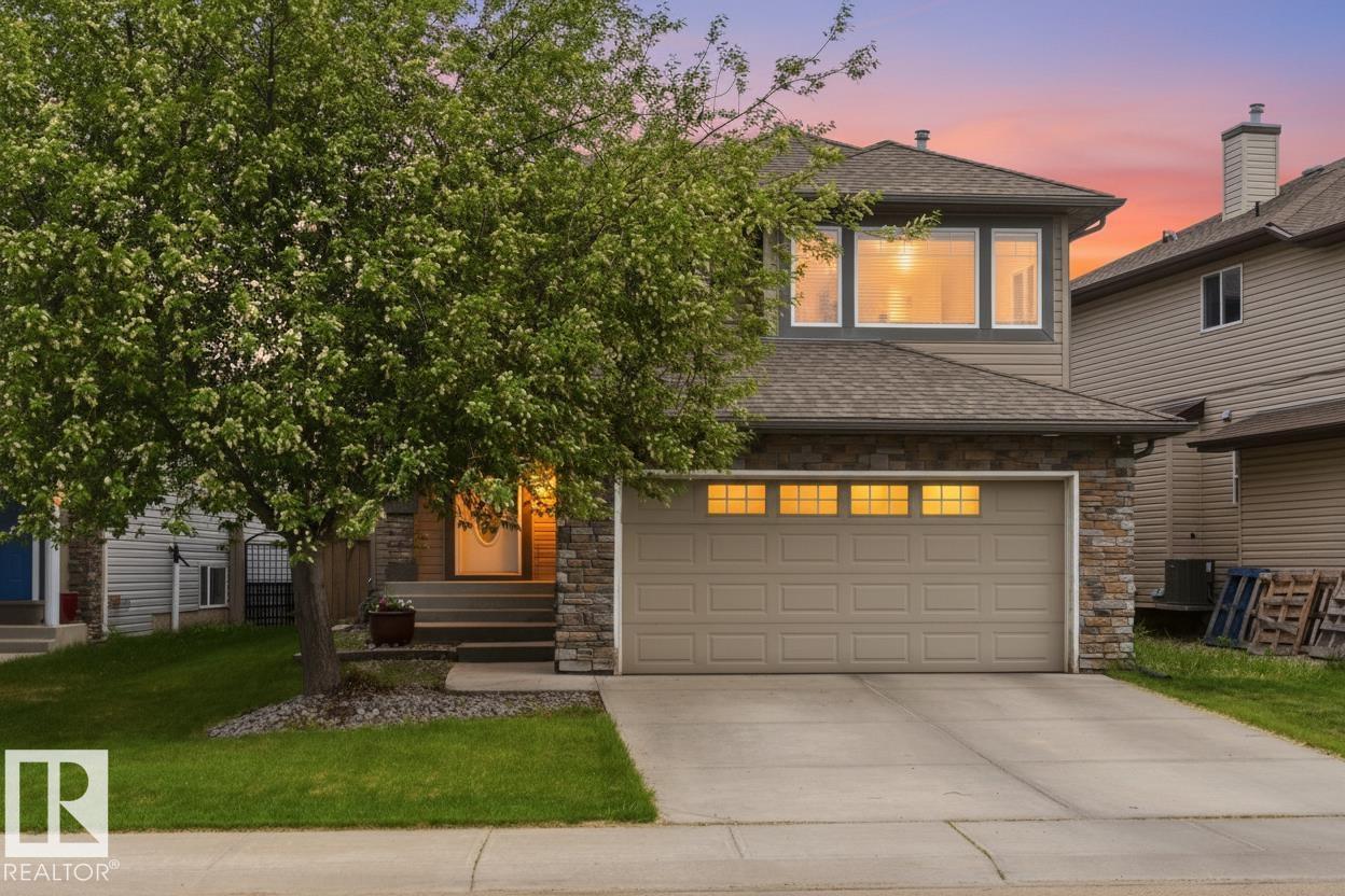7307 Singer Way NW, Edmonton, AB, T6R3S1