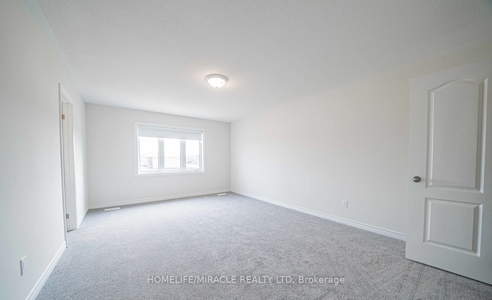1111 Black Cherry Drive, Oshawa, ON, L1K 3G5 photo 3