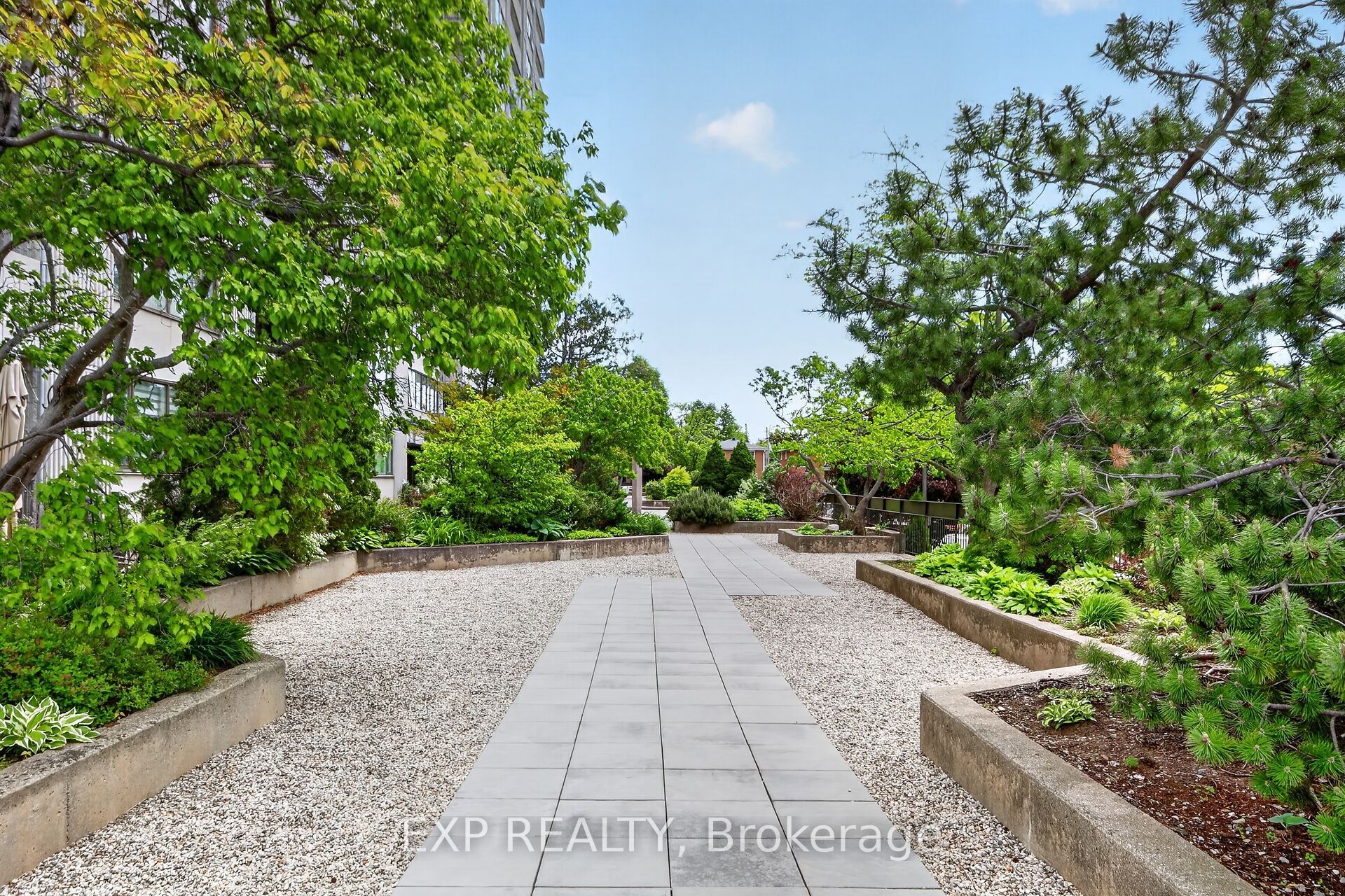 Additional image 2 of 2008-2625 Regina Street, Ottawa, ON, K2B 5W8